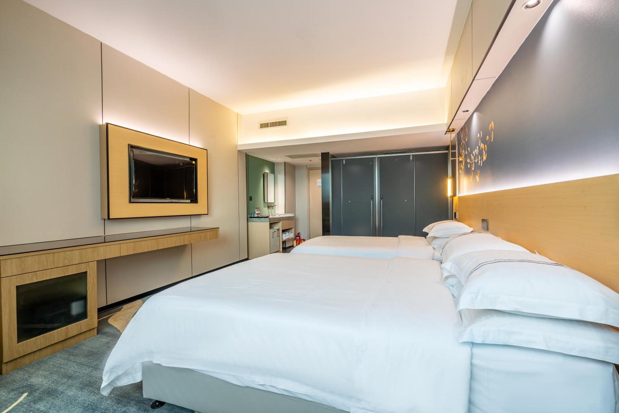 Waifiden Hotel -Former Tokai Hotel - Xiaobei Metro Station - During The Canton Fair, There Will Be Shuttle Buses For Transportation Back And Forth מראה חיצוני תמונה
