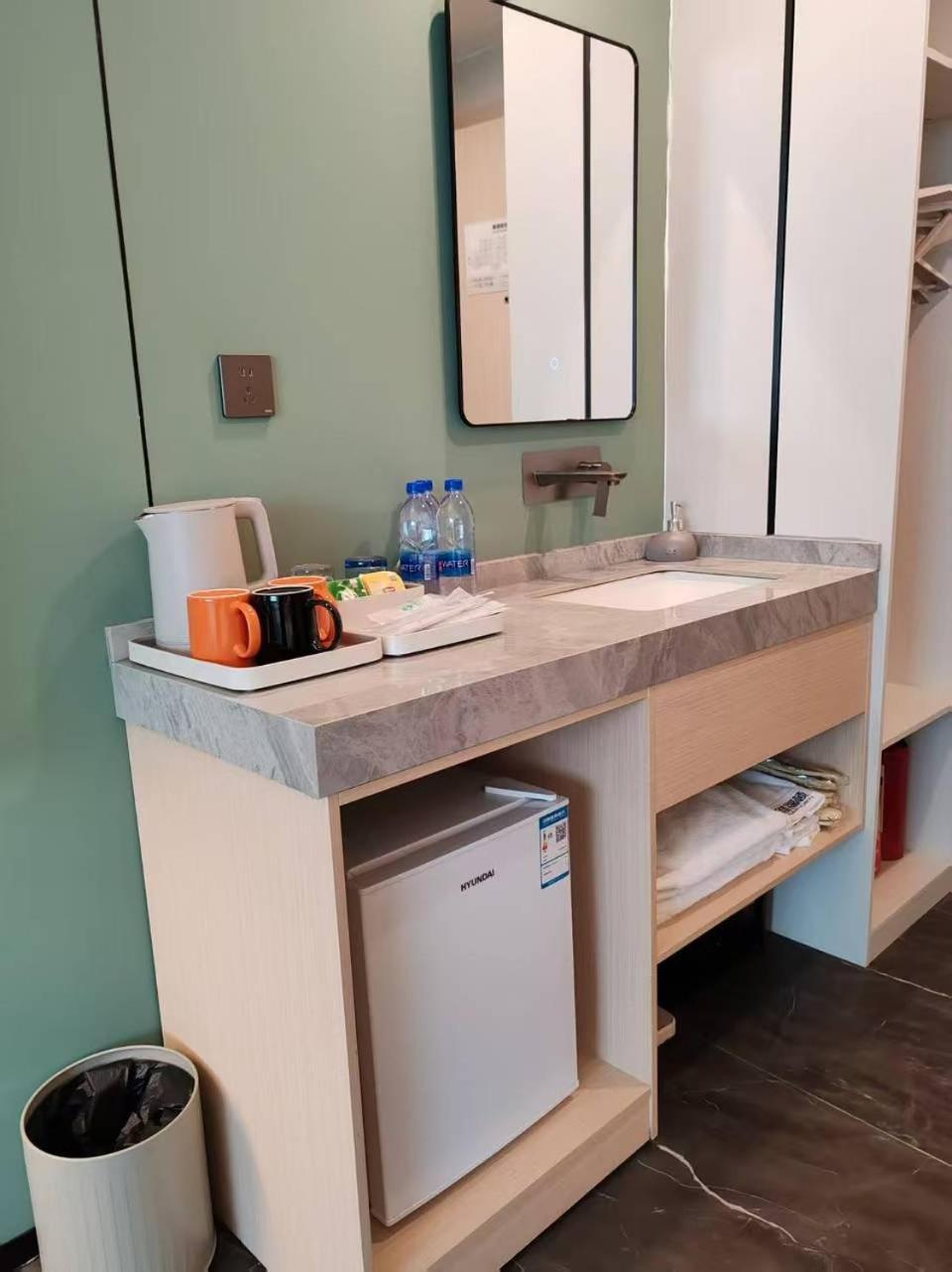 Waifiden Hotel -Former Tokai Hotel - Xiaobei Metro Station - During The Canton Fair, There Will Be Shuttle Buses For Transportation Back And Forth מראה חיצוני תמונה