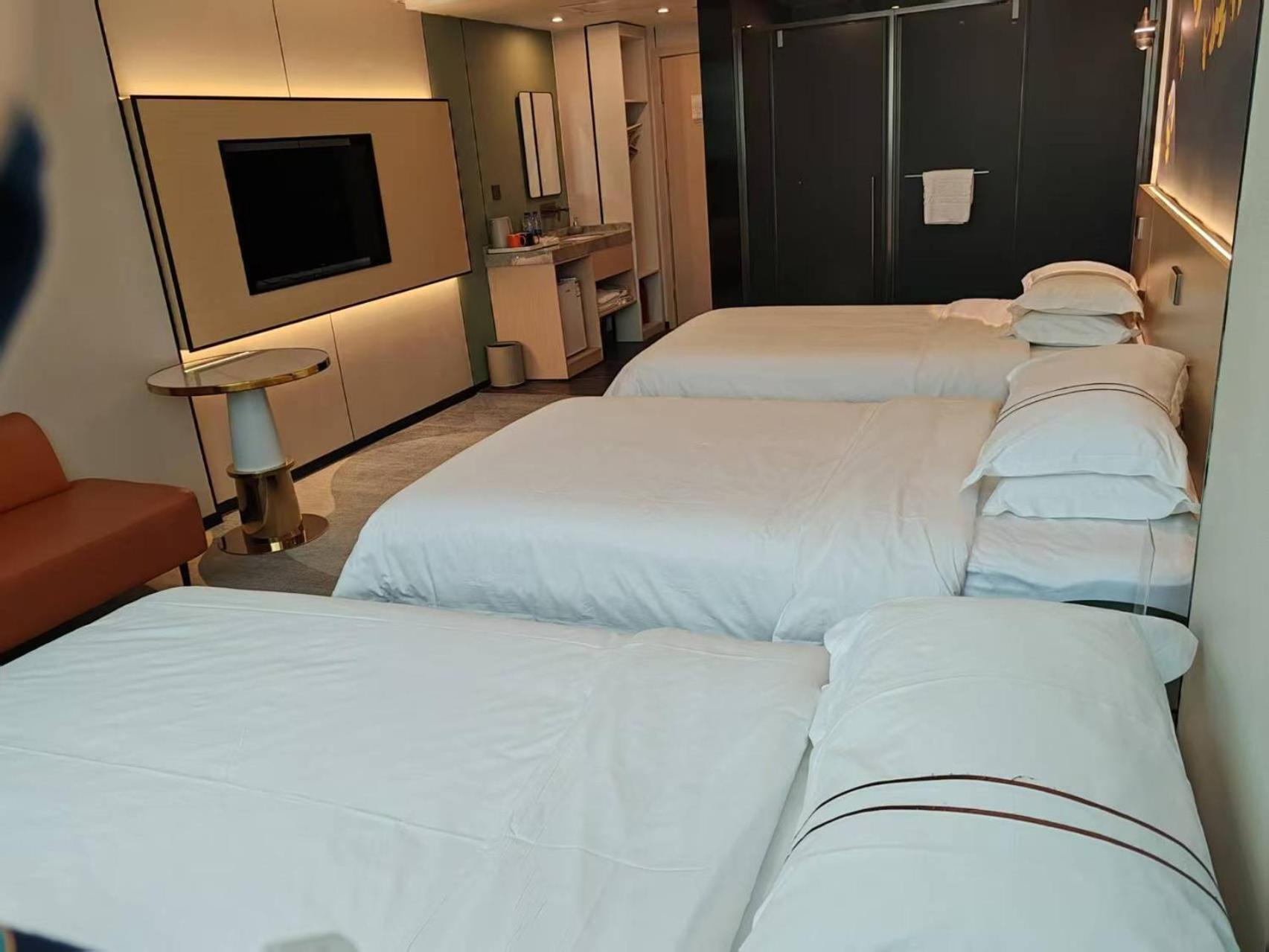 Waifiden Hotel -Former Tokai Hotel - Xiaobei Metro Station - During The Canton Fair, There Will Be Shuttle Buses For Transportation Back And Forth מראה חיצוני תמונה