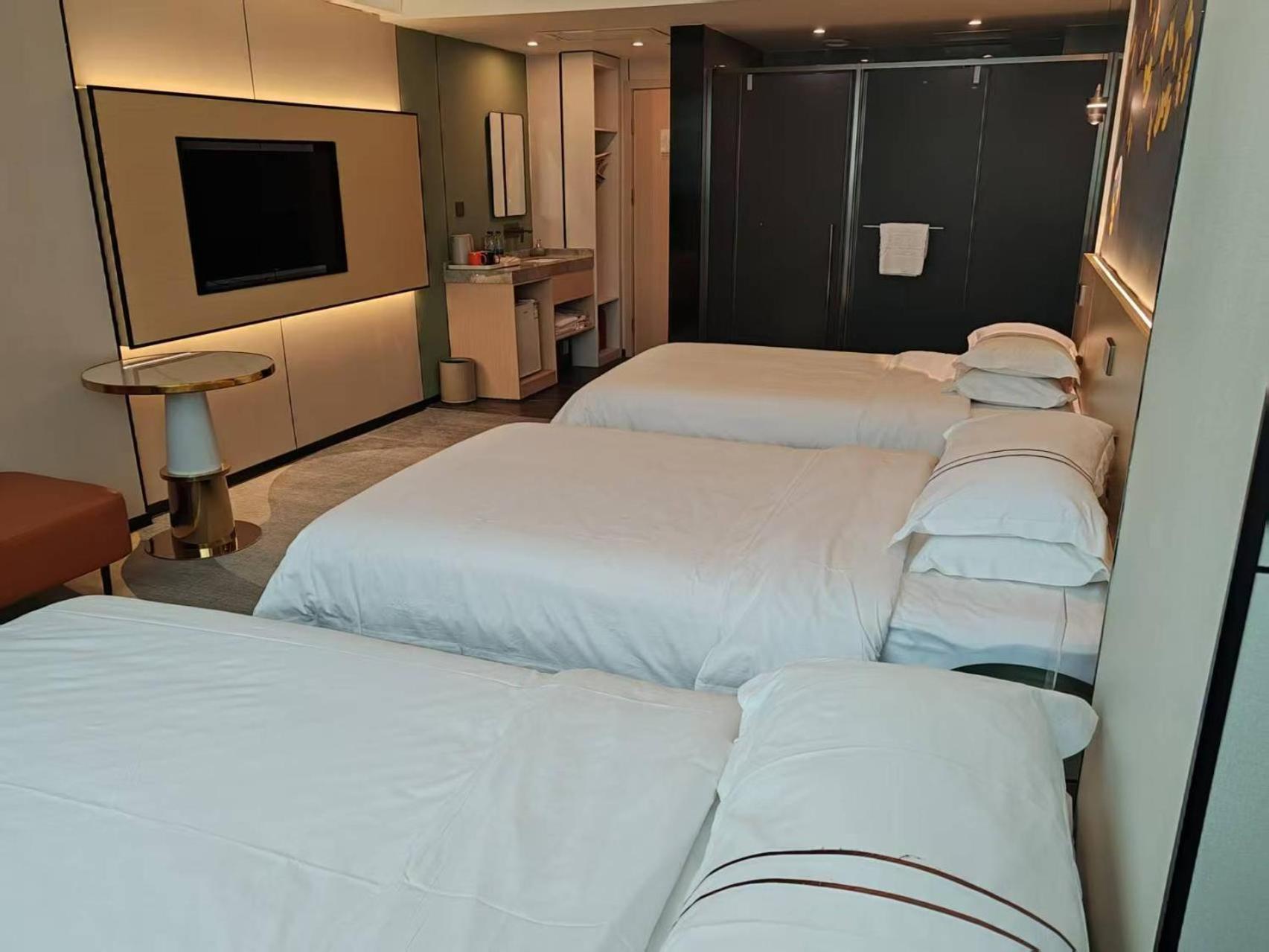 Waifiden Hotel -Former Tokai Hotel - Xiaobei Metro Station - During The Canton Fair, There Will Be Shuttle Buses For Transportation Back And Forth מראה חיצוני תמונה